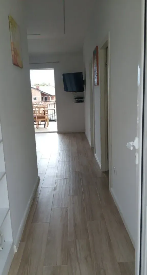 Rent, three bedroom apartment, 110m², Gradiošnica, Tivat