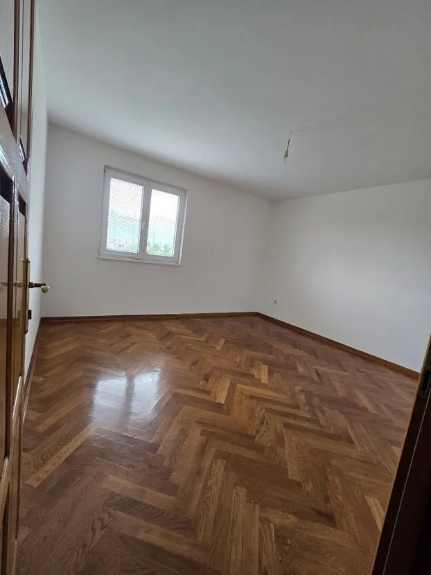 Prodaja, kuća, 500m², Bar, Crna Gora