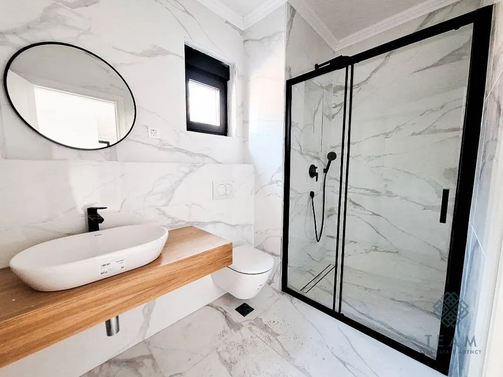 Sale, two bedroom apartment, 81m², Rafailovići, Budva