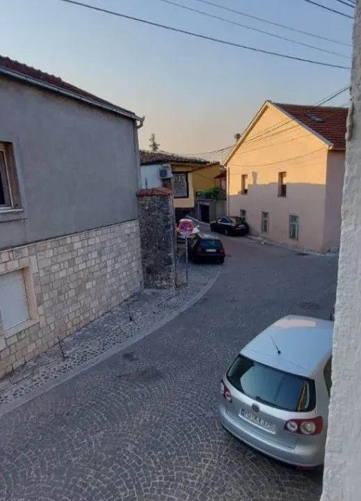 Prodaja, kuća, 82m², Stara Varoš, Podgorica