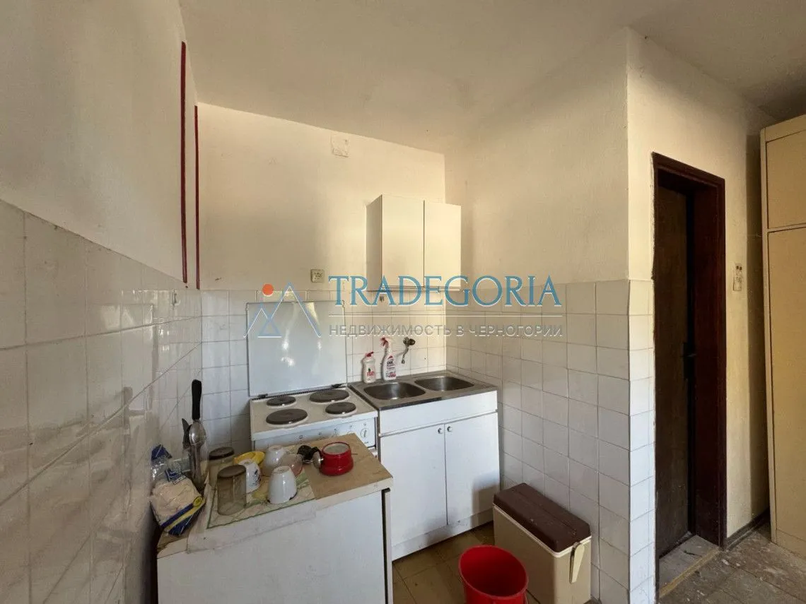 Prodaja, kuća, 183m², Sutomore, Bar