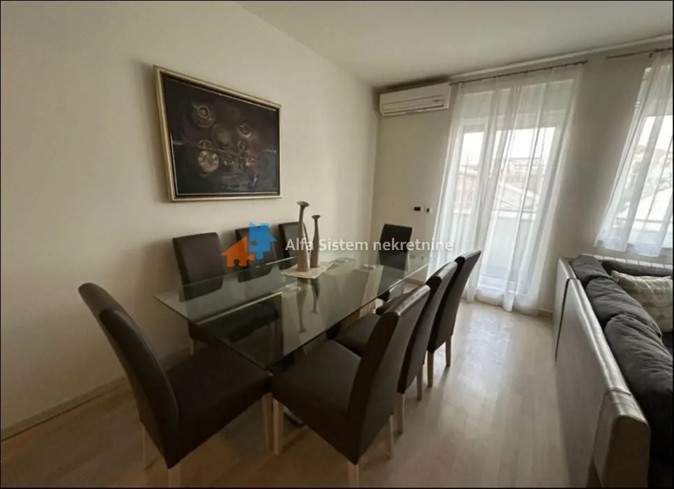 Izdavanje, trosoban stan, 80m², Lekino Brdo, Voždovac Sve Podlokacije
