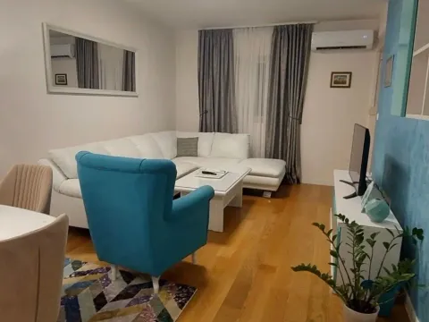 Rent, one bedroom apartment, 47m², Central Point, Podgorica - image 2