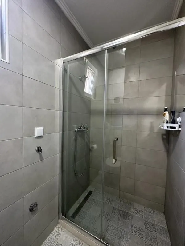 Sale, house, 260m², Zelenika, Podgorica