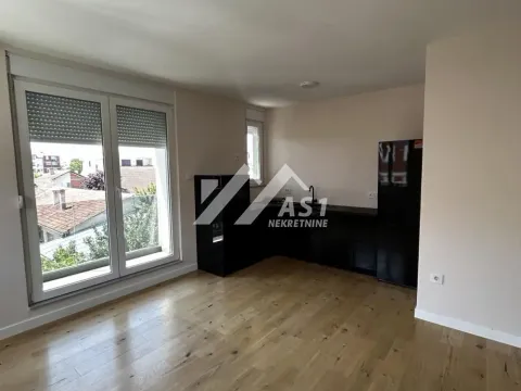 Izdavanje, trosoban stan, 60m², Telep, Novi Sad Sve Podlokacije - image 5