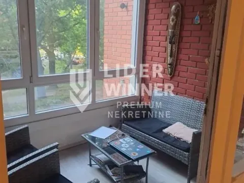 Sale, four bedroom apartment, 94m², Vidikovački venac, Rakovica - image 7