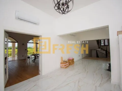 Izdavanje, kuća, 700m², Zeta, Podgorica - image 15