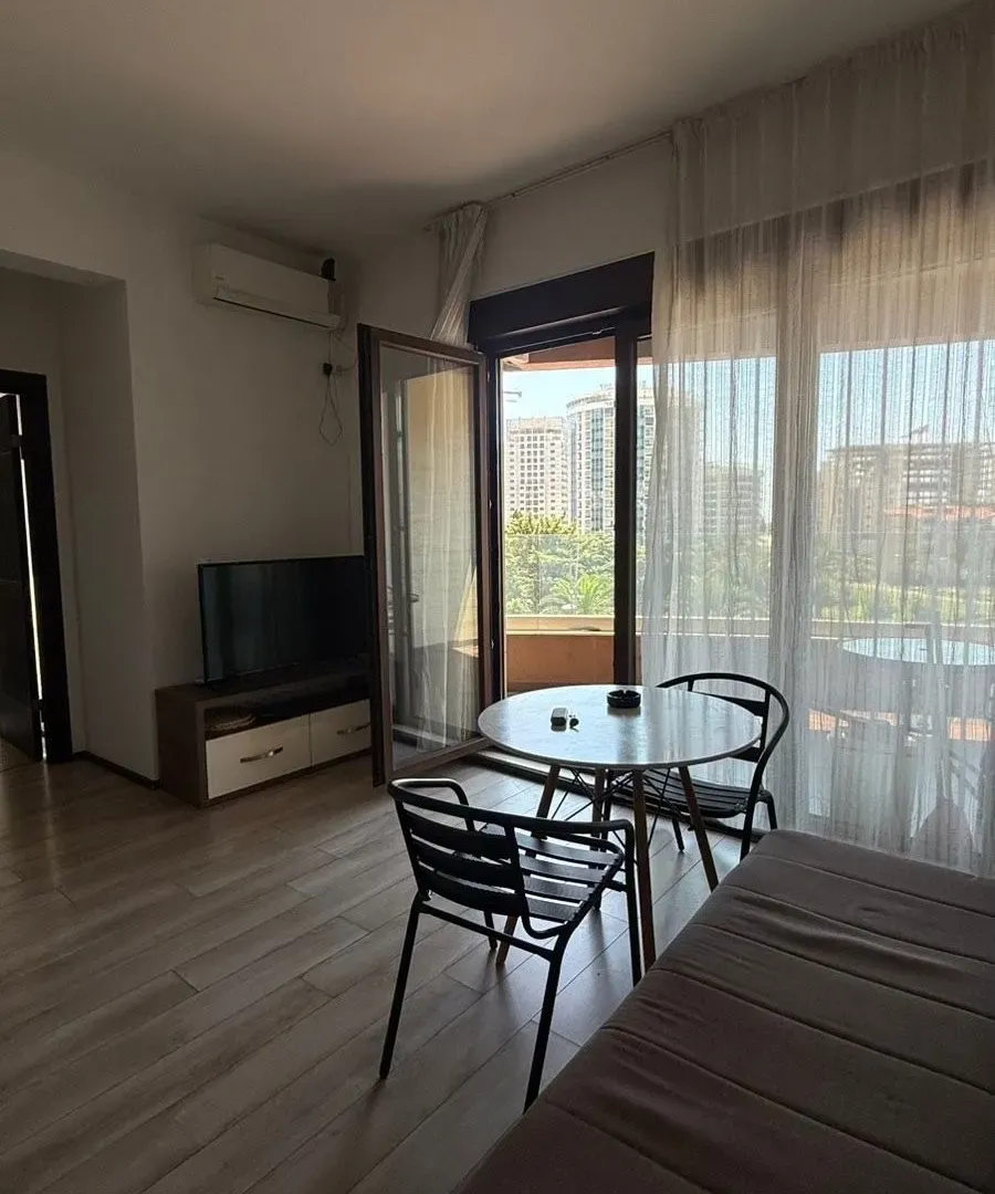 Prodaja, jednosoban stan, 37m², Centar, Budva