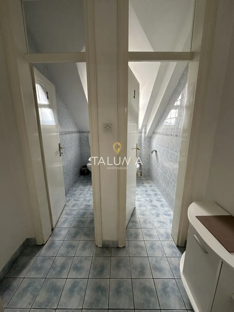 Rent, office space, 150m², Pobrežje, Podgorica