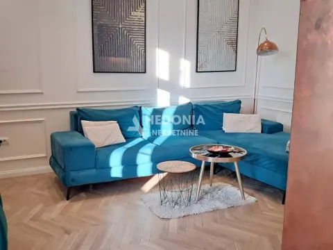 Prodaja, dvosoban stan, 56m², Stari Grad, Beograd