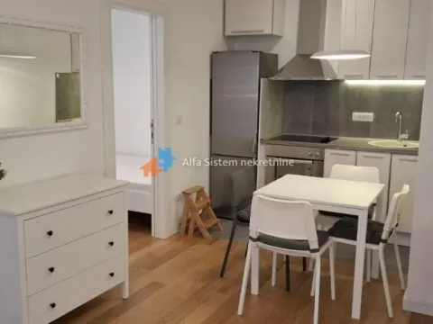 Rent, apartment, 45m², Vračar Centar, Vračar Sve Podlokacije - image 4