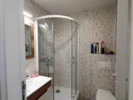 Izdavanje, dvosoban stan, 72m², Bulevar, Niš - image 14