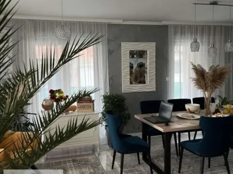 Sale, house, 226m², Obrenovac, Beograd - image 11