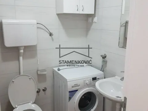 Izdavanje, jednosoban stan, 38m², Bulevar Evrope, Novi Sad Sve Podlokacije - image 6