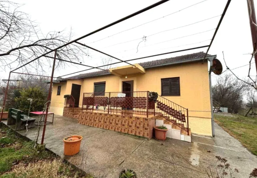 Prodaja, kuća, 121m², Novo Selo, Danilovgrad