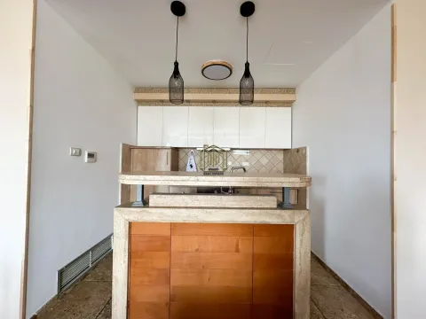 Izdavanje, dvosoban stan, 90m², Stari Aerodrom, Podgorica - image 3