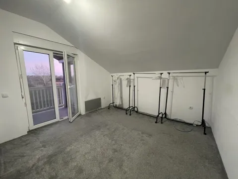 Sale, house, 201m², Veternik, Novi Sad Sve Podlokacije - image 14