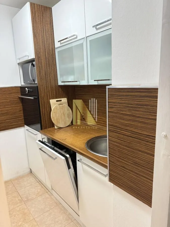 Prodaja, trosoban stan, 78m², Liman 4, Novi Sad Sve Podlokacije