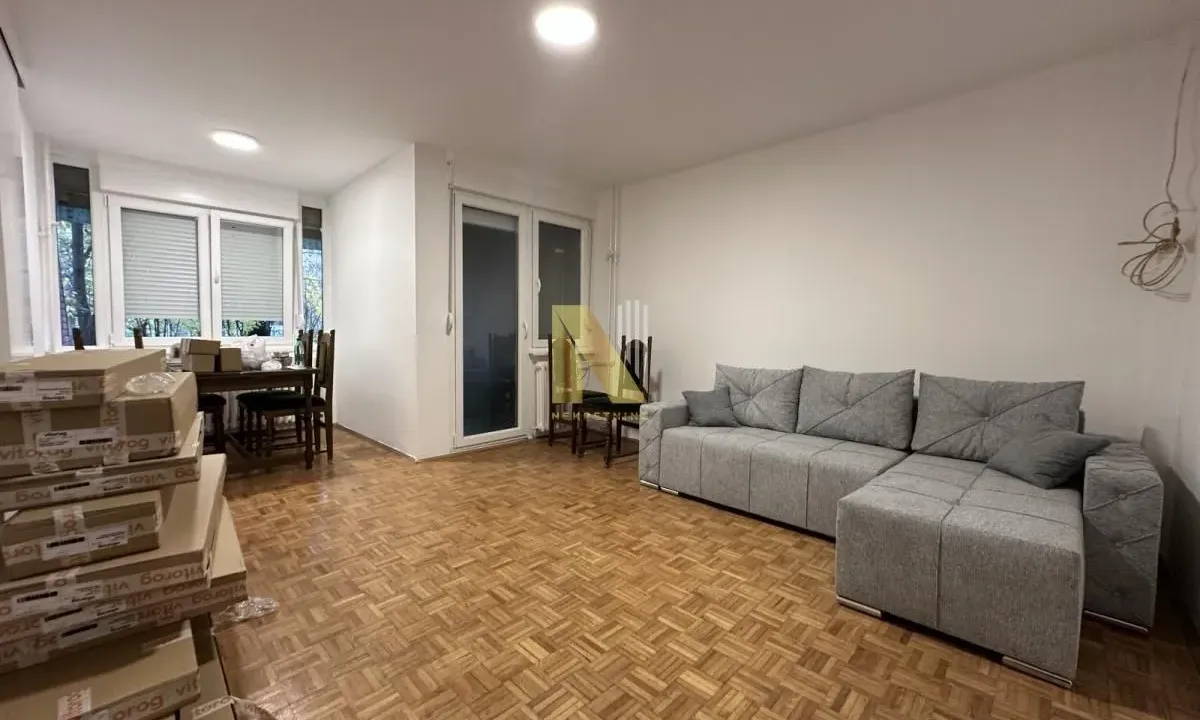 Izdavanje, dvosoban stan, 50m², Liman 4, Novi Sad Sve Podlokacije
