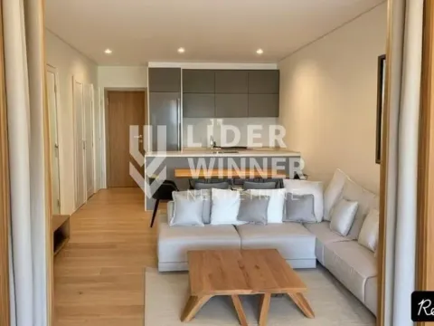 Prodaja, dvosoban stan, 63m², Sremčica, Beograd