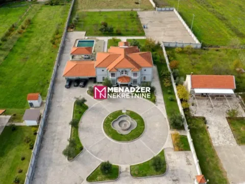 Sale, house, 560m², Begovina, Danilovgrad