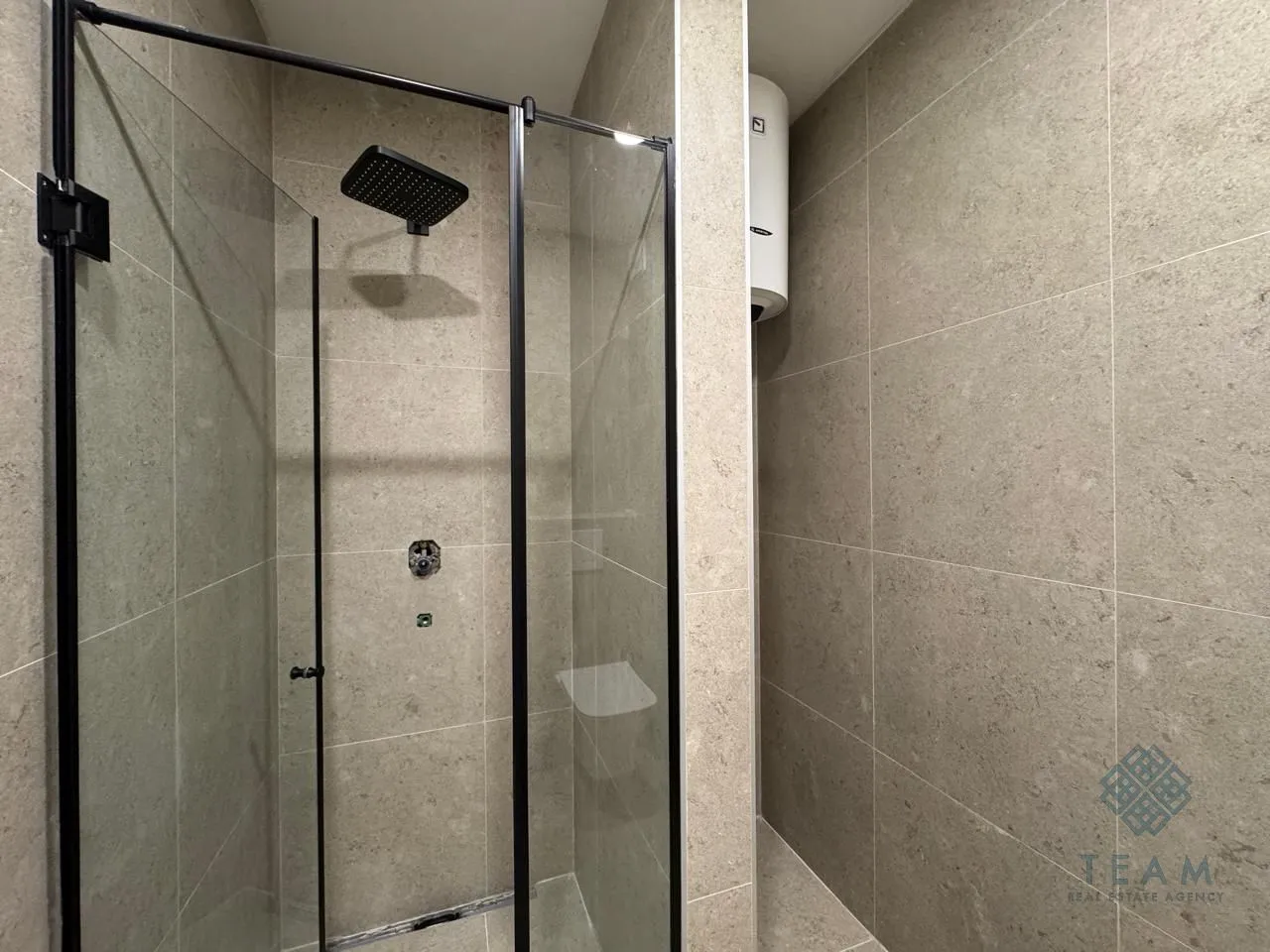 Prodaja, dvosoban stan, 63m², Tološi, Podgorica