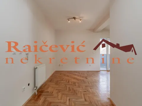 Prodaja, jednosoban stan, 31m², Rakovica, Beograd - image 2