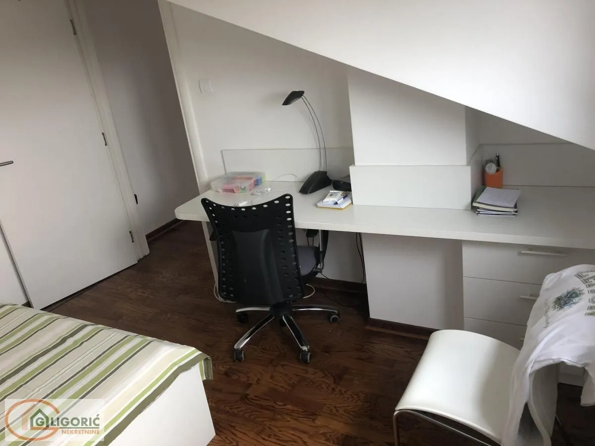Sale, apartment, 119m², Zemun Gornji Grad, Zemun Sve Podlokacije