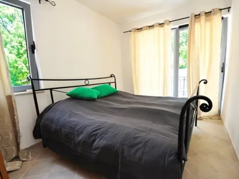 Prodaja, stan, 102m², Risan, Kotor - image 4