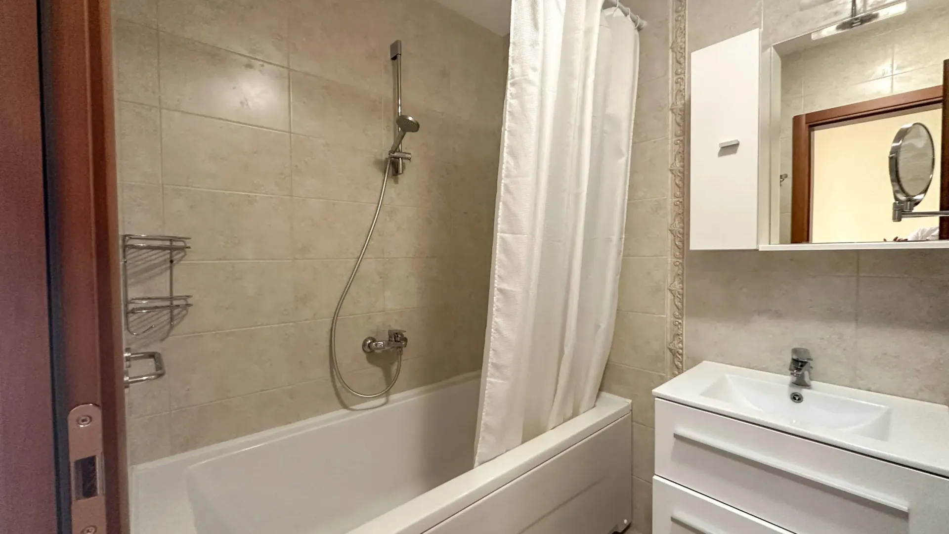 Sale, apartment, 88m², Bečići, Budva