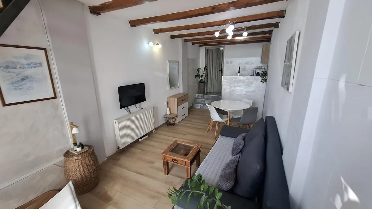 Prodaja, dvosoban stan, 50m², Rotkvarija, Novi Sad Sve Podlokacije
