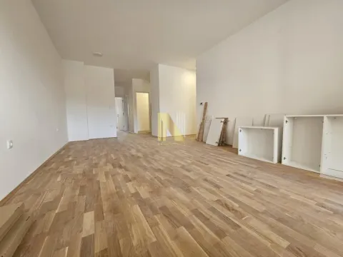 Izdavanje, trosoban stan, 72m², Podbara, Novi Sad Sve Podlokacije - image 3