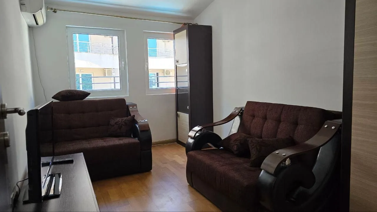 Prodaja, dvosoban stan, 74m², Petrovac, Budva