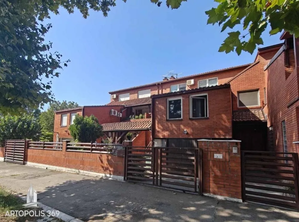 Rent, house, 230m², Bezanijska Kosa 1, Bežanijska Kosa Sve Podlokacije