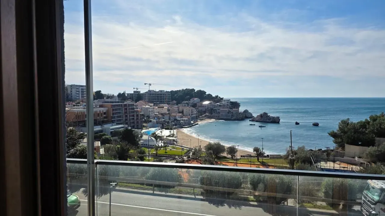 Prodaja, trosoban stan, 88m², Pržno, Budva