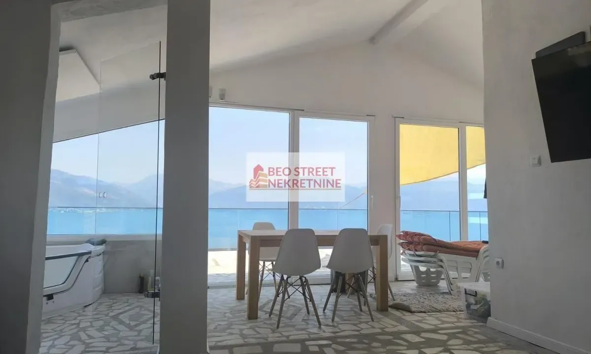 Prodaja, kuća, 350m², Krašići, Tivat