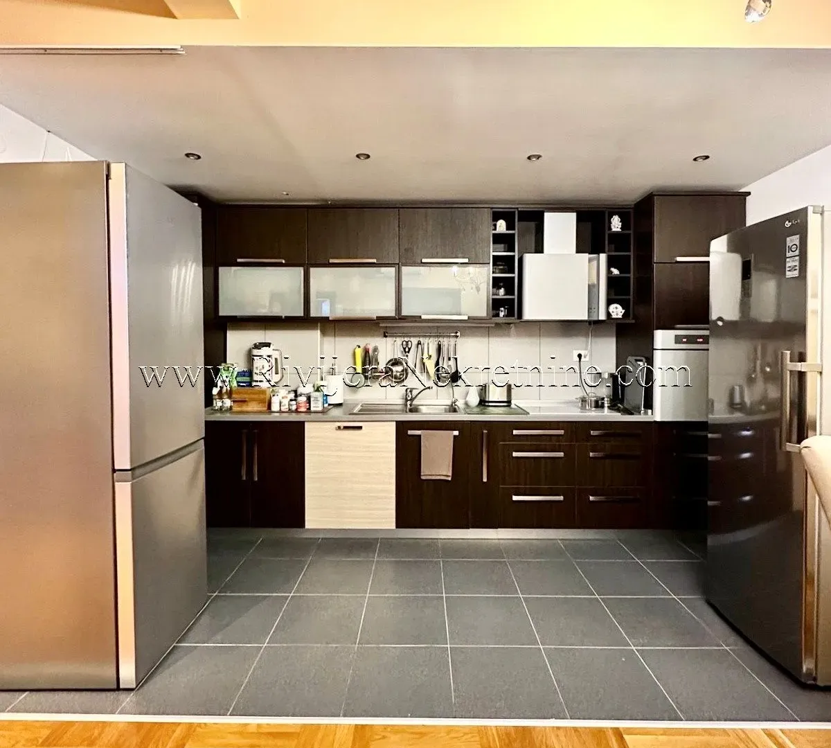 Prodaja, trosoban stan, 91m², Kava, Tivat