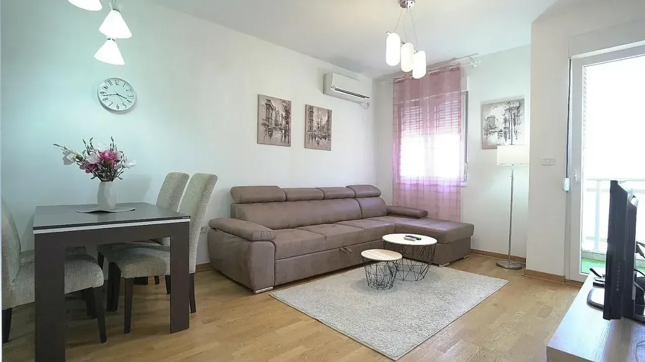 Stan-na-dan, jednosoban stan, 46m², City Kvart, Podgorica