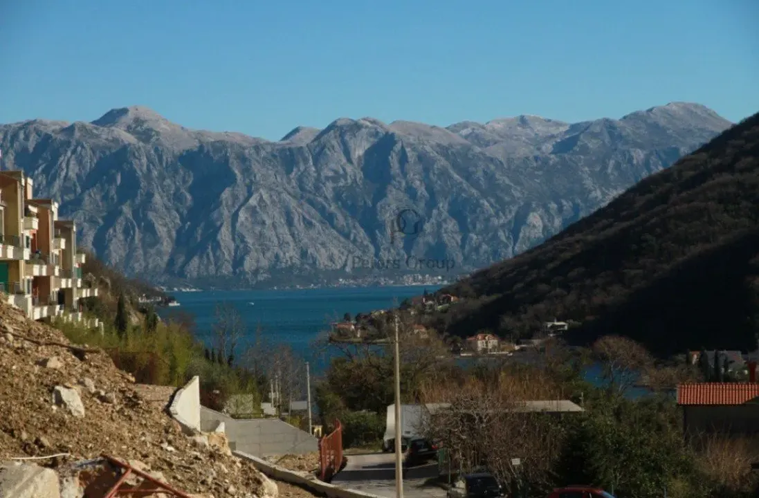 Sale, land lot, 578m², Morinj, Kotor