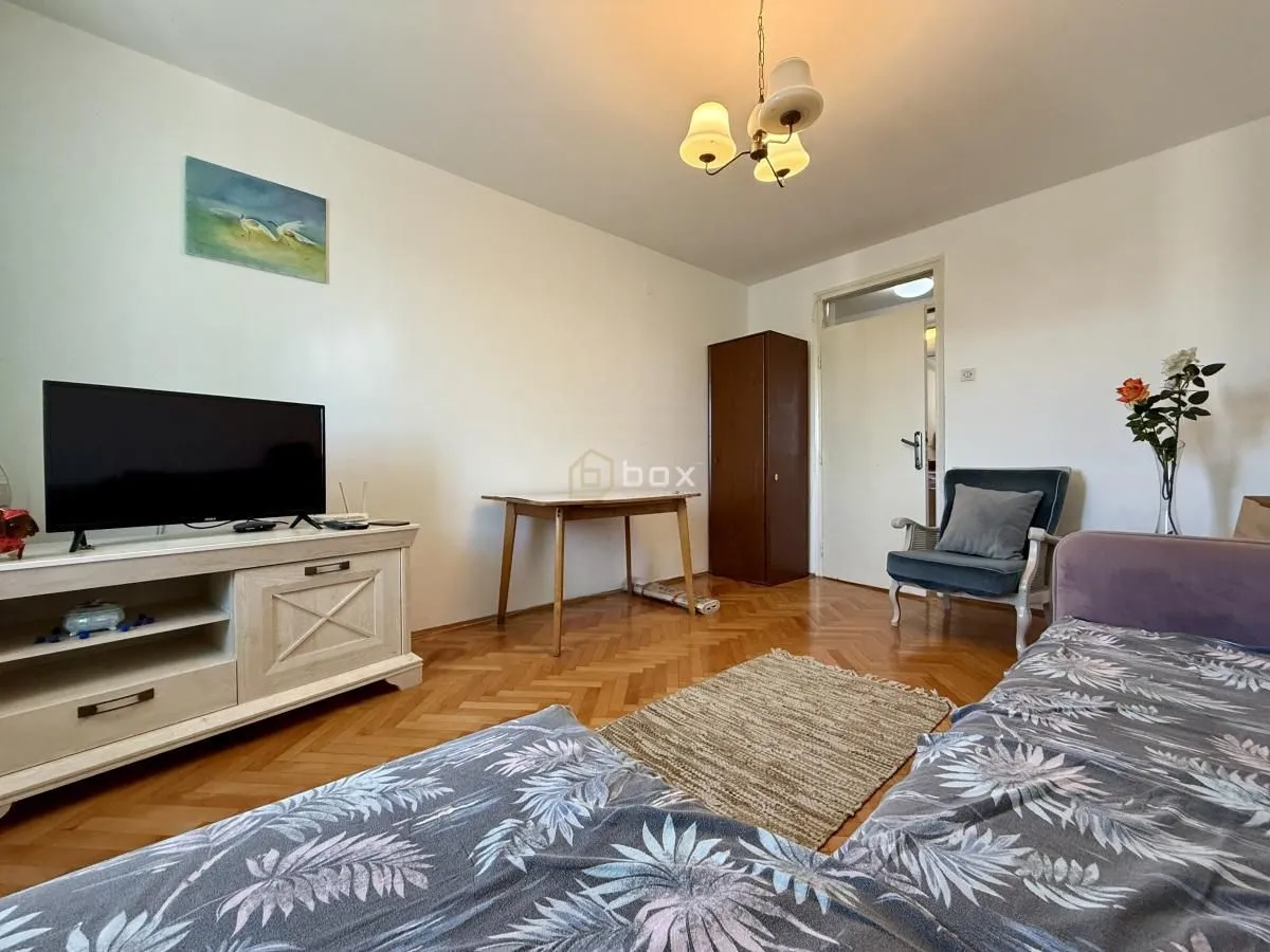 Izdavanje, trosoban stan, 75m², Crveni Pevac, Niš