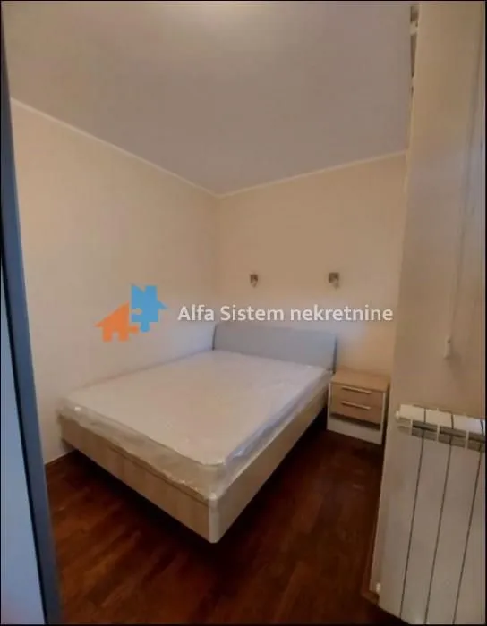 Rent, three bedroom apartment, 90m², Đeram Pijaca, Beograd