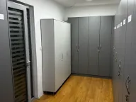 Izdavanje, poslovni prostor, 160m², Kod Capital Plaze, Podgorica - image 2