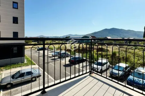 Prodaja, dvosoban stan, 64m², Tološi, Podgorica - image 15