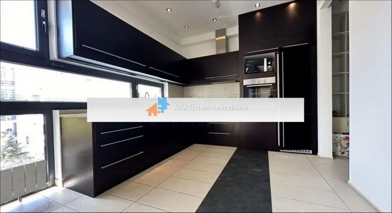 Izdavanje, stan, 176m², Kalenić Pijaca, Vračar Sve Podlokacije