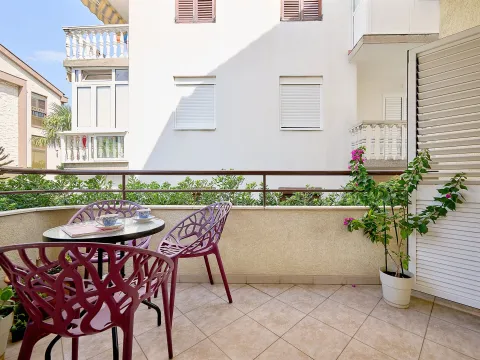 Prodaja, dvosoban stan, 62m², Centar, Budva - image 9