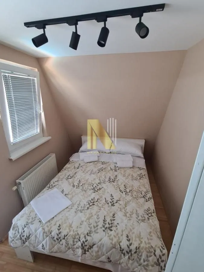 Prodaja, kuća, 102m², Sremski Karlovci, Novi Sad