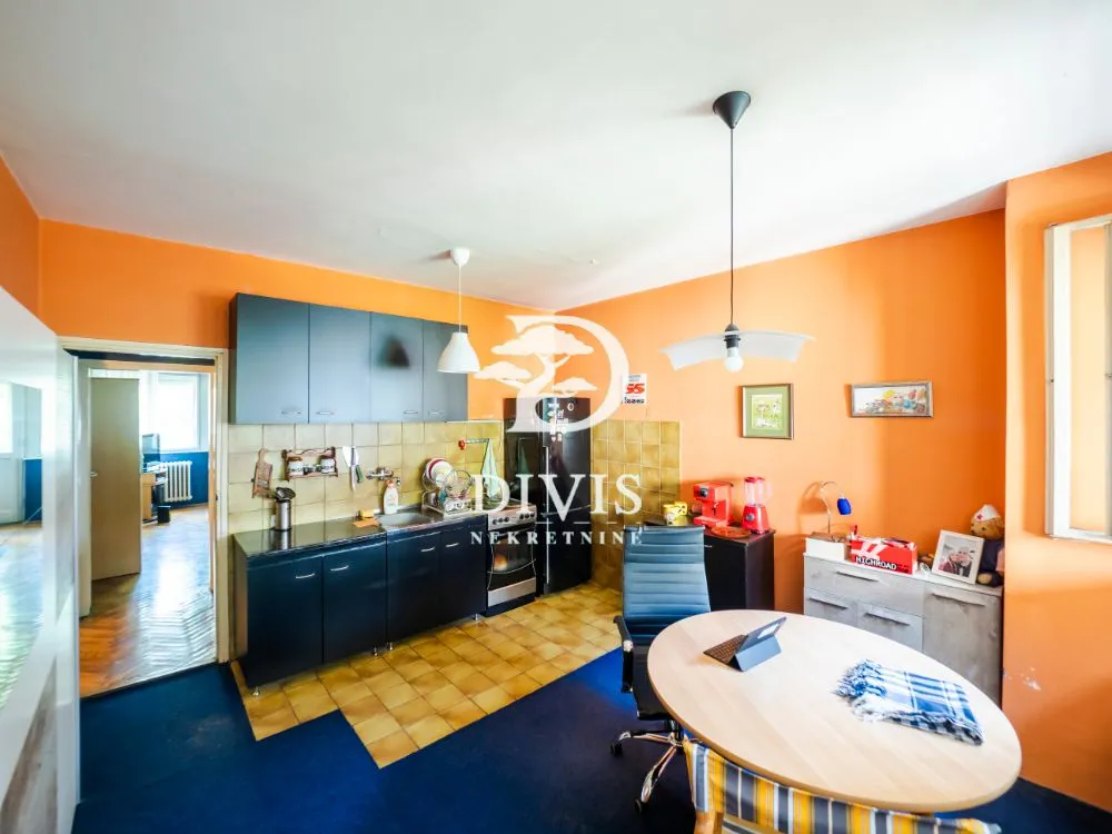 Prodaja, trosoban stan, 66m², Dorćol Sve Podlokacije, Beograd