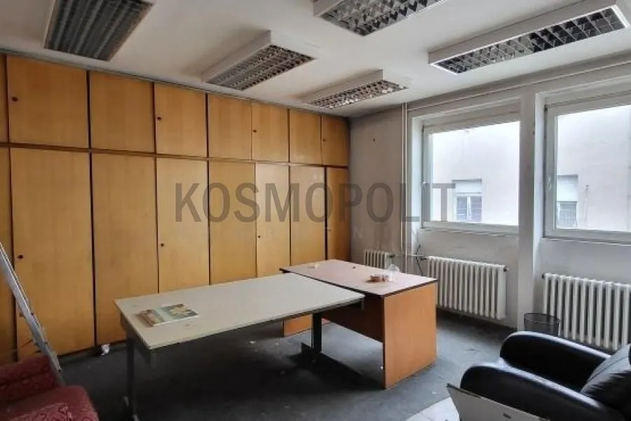 Sale, office space, 230m², Stari Grad, Beograd