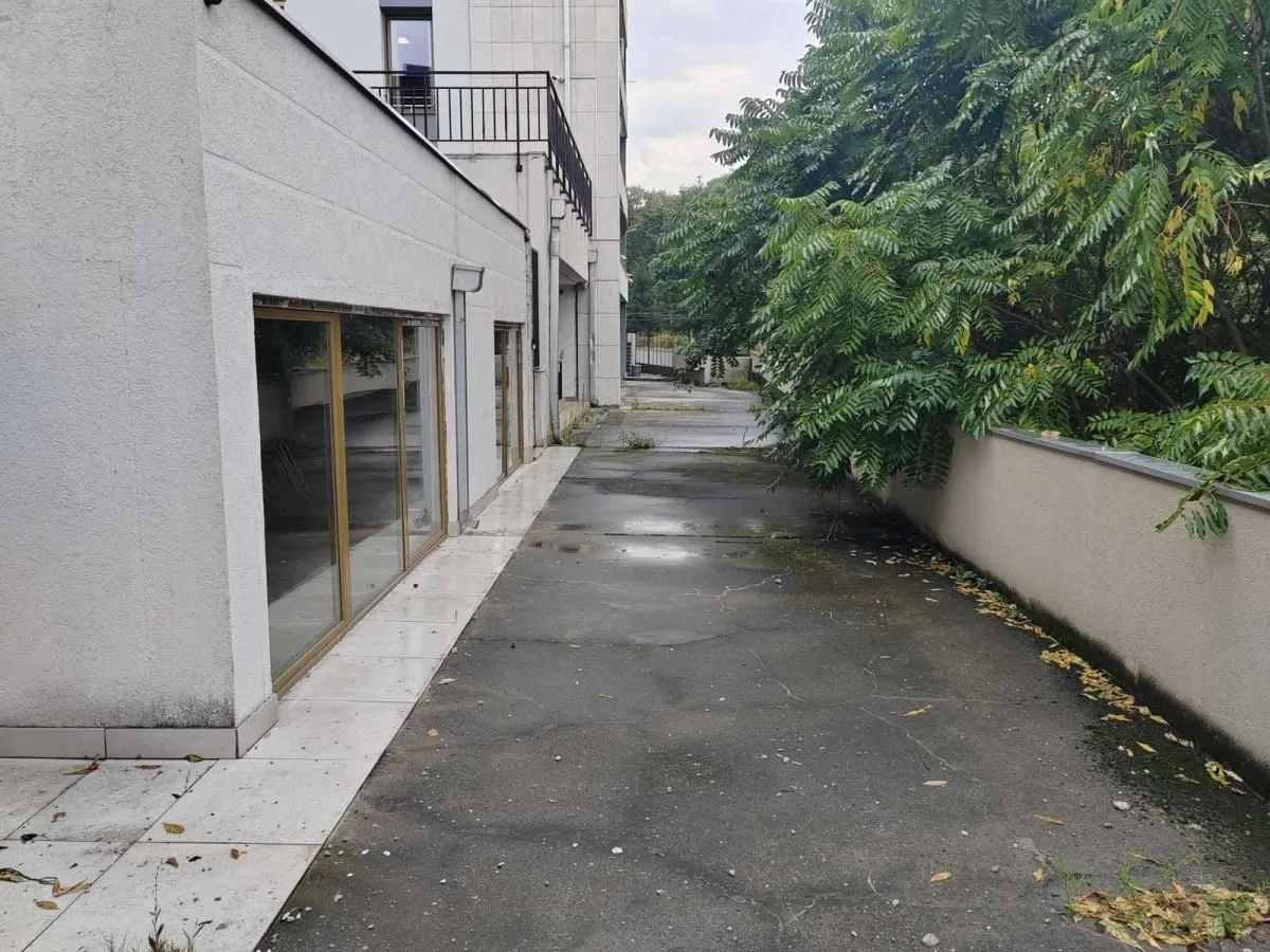 Rent, office space, 300m², Savski Venac, Beograd
