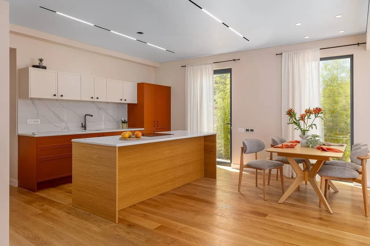 Sale, house, 140m², Centar, Tivat
